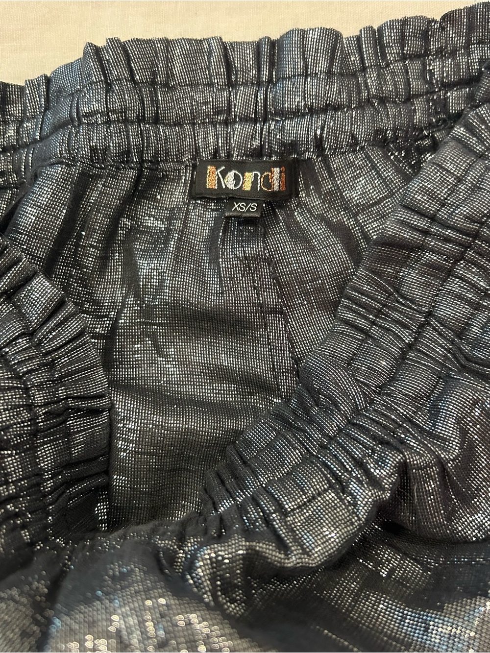 Suzi Kondi Metallic Charcoal Cropped Pants - Picture 3 of 3